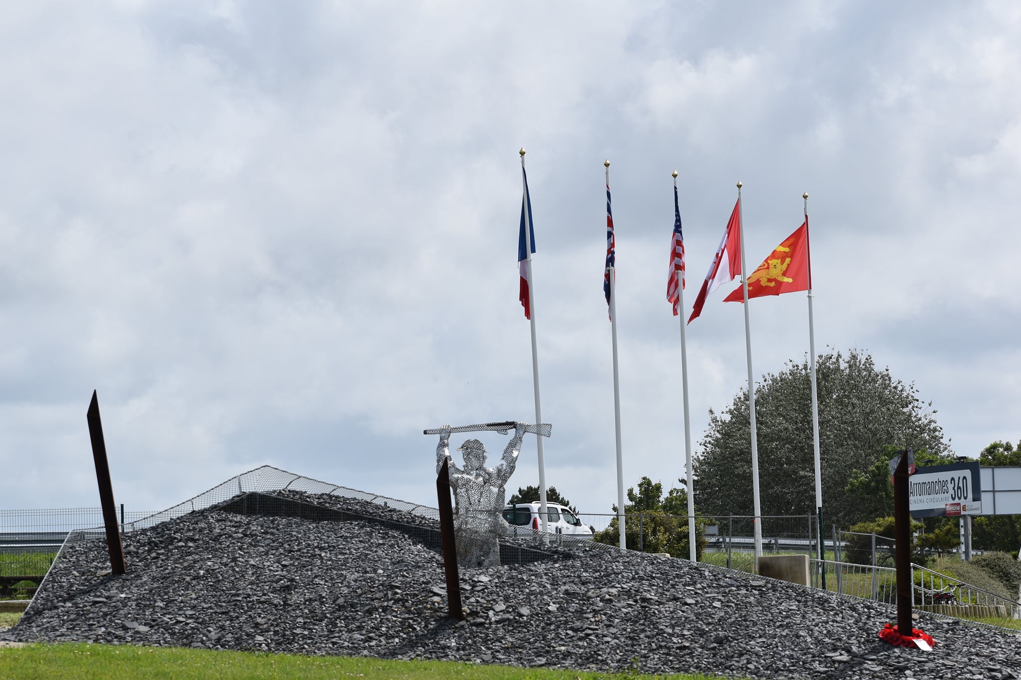 D-Day 75 Garden Arromanches